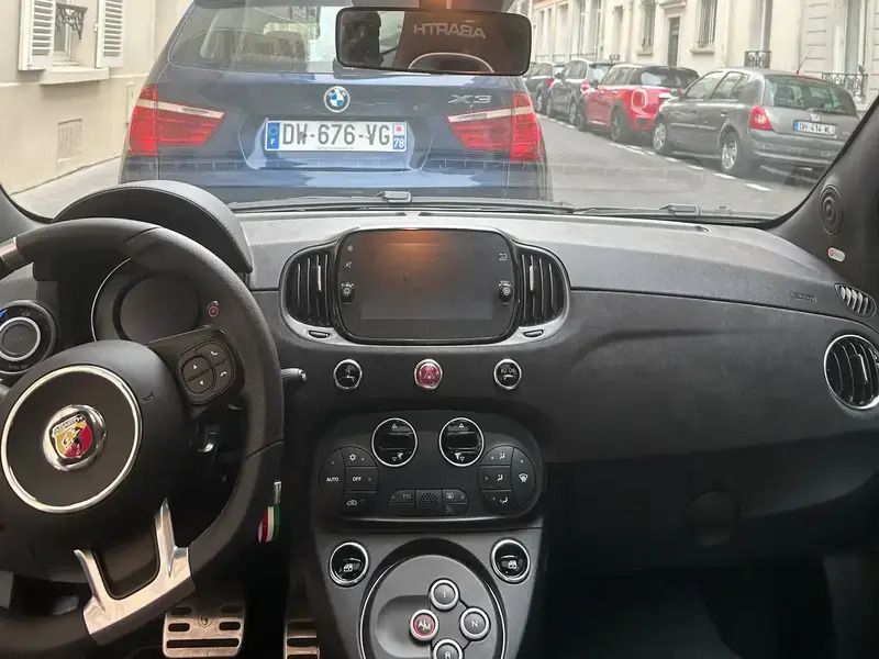 Gris Utilisé 2022 Fiat 500 Abarth Abarth Coupé | 24 900 € - Image 1/4