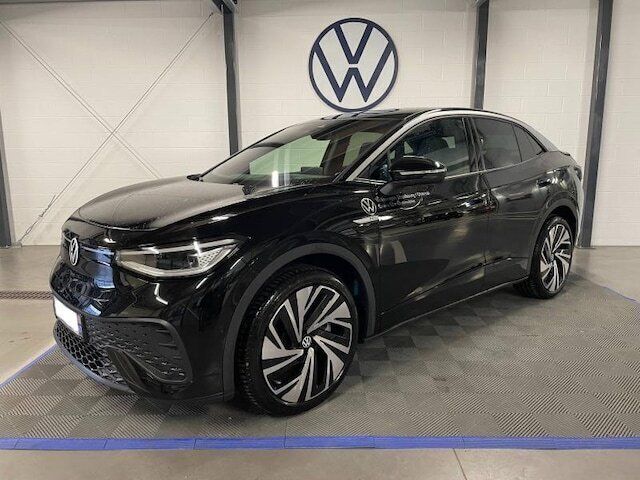 Noir mythe métallisé Utilisé 2022 VW ID.5 Pro Performance SUV | 39 990 € (Prix assez cher) - Image 1/4