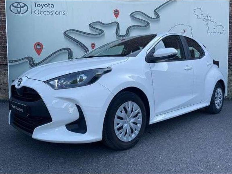 Utilisé 2022 Toyota Yaris Hybrid Berline | 17 490 € (Prix juste) - Image 1/1