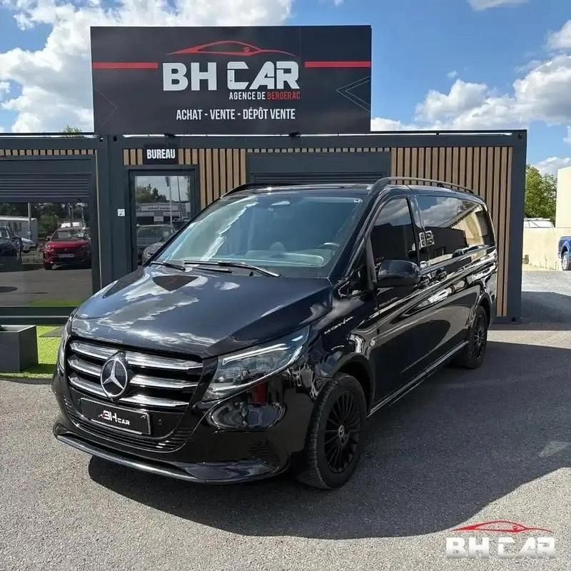 Noir Occasion 2024 Mercedes Vito Van | 71 990 € - Image 1/4