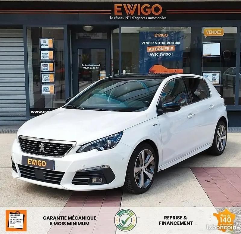Blanc Utilisé 2019 Peugeot 308 GT-line Berline | 14 490 € (Prix juste) - Image 1/4