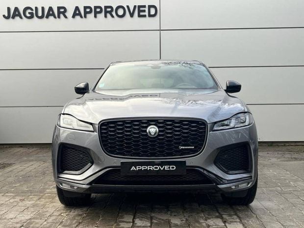 Gris Utilisé 2023 Jaguar F-Pace R-Dynamic SUV | 68 800 € - Image 1/4