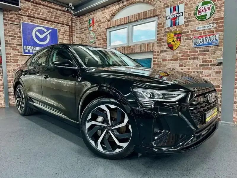 Noir Nouvelle 2024 Audi Q8 e-tron Advanced Plus SUV | 79 969 € - Image 1/4