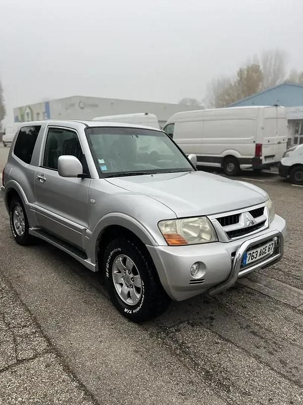 Occasion 2003 Mitsubishi Pajero SUV | 3 000 € - Image 1/4