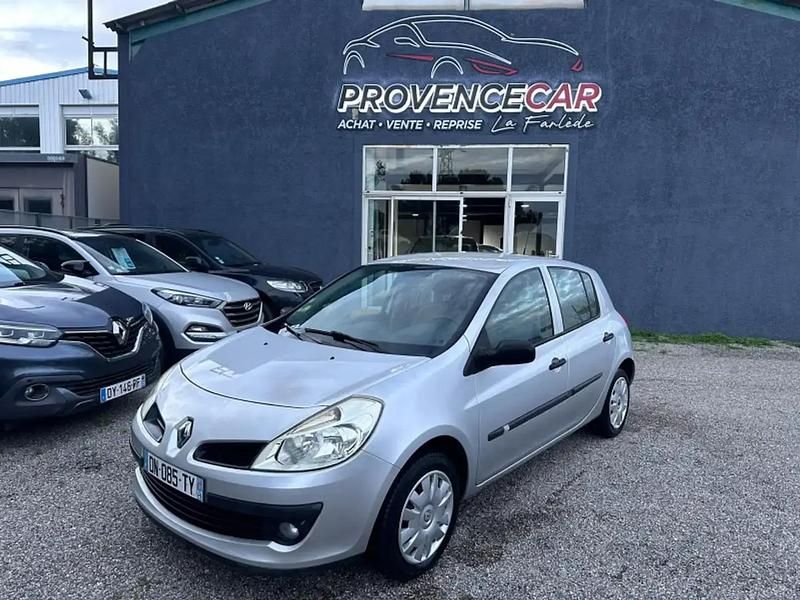 Occasion Renault Clio II Dynamique 76 ch (55 kW) 2006 Gris Berline