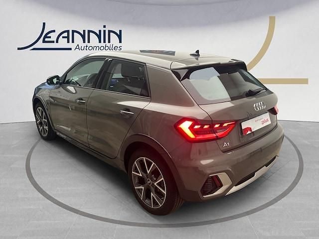 Occasion Audi A1 Design 150 ch (110 kW) 2023 Gris chronos métallisé SUV