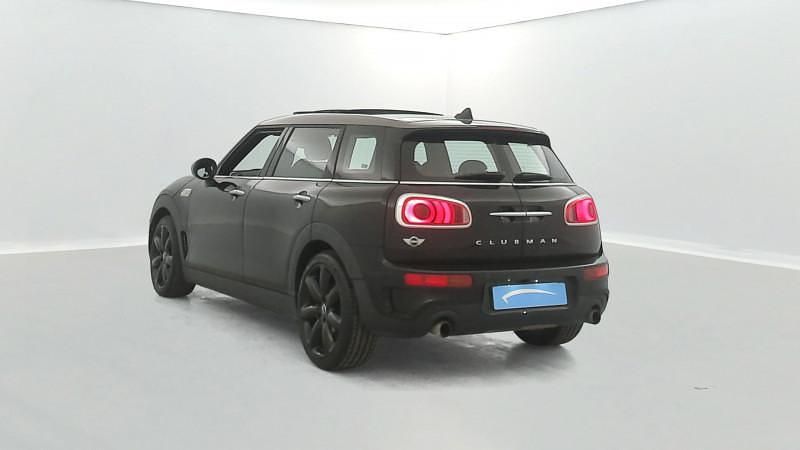 Image 3/4
