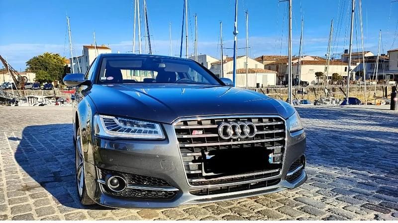 Gris Utilisé 2014 Audi S8 Sport Berline | 44 900 € - Image 1/4
