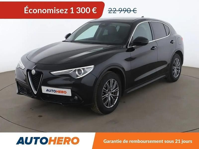 Noir Utilisé 2018 Alfa Romeo Stelvio Executive SUV | 21 190 € (Prix cher) - Image 1/2