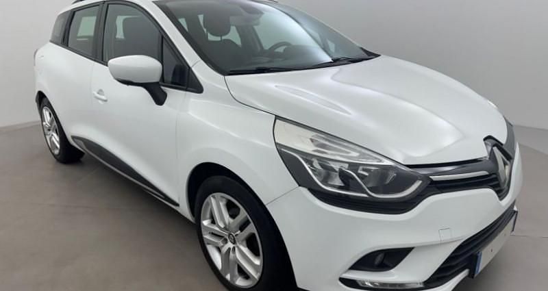 Occasion 2018 Renault Clio GrandTour Zen Break | 10 200 € (Prix juste) - Image 1/4
