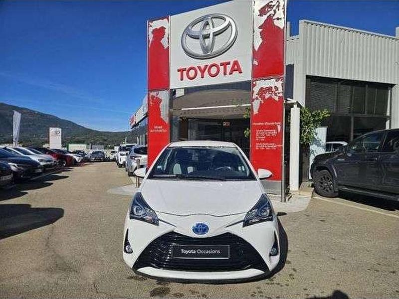Utilisé 2017 Toyota Yaris Hybrid Berline | 14 900 € (Prix juste) - Image 1/1