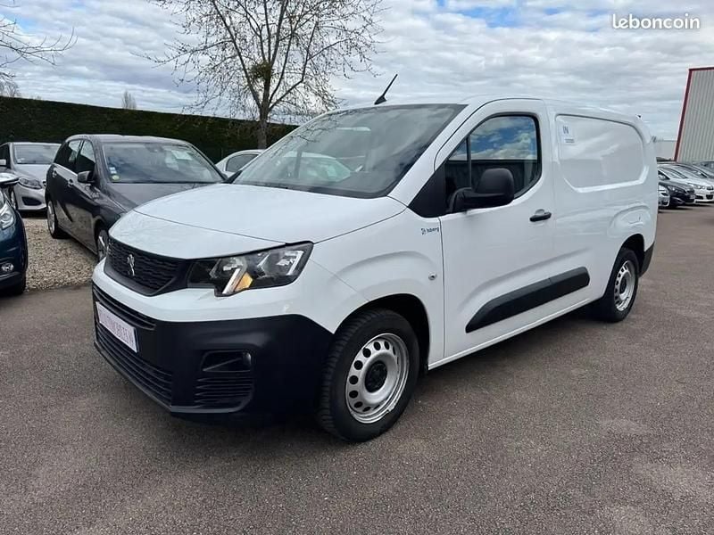 Blanc Occasion 2019 Peugeot Partner Premium Monospace | 12 990 € - Image 1/4