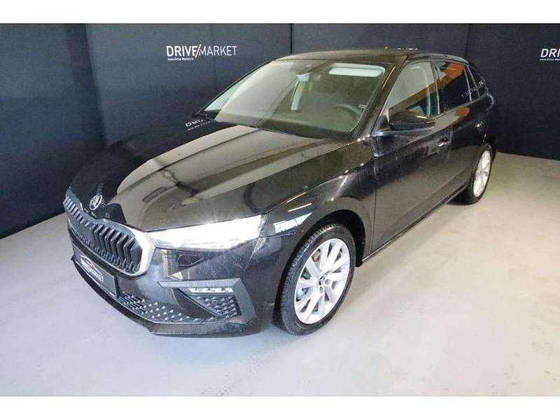Nouvelle Skoda Scala Selection 150 ch (110 kW) 2025 Noir Citadine