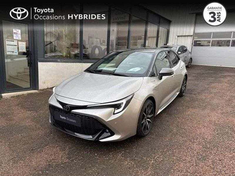 Utilisé 2024 Toyota Corolla Sport Berline | 32 900 € (Prix cher) - Image 1/1