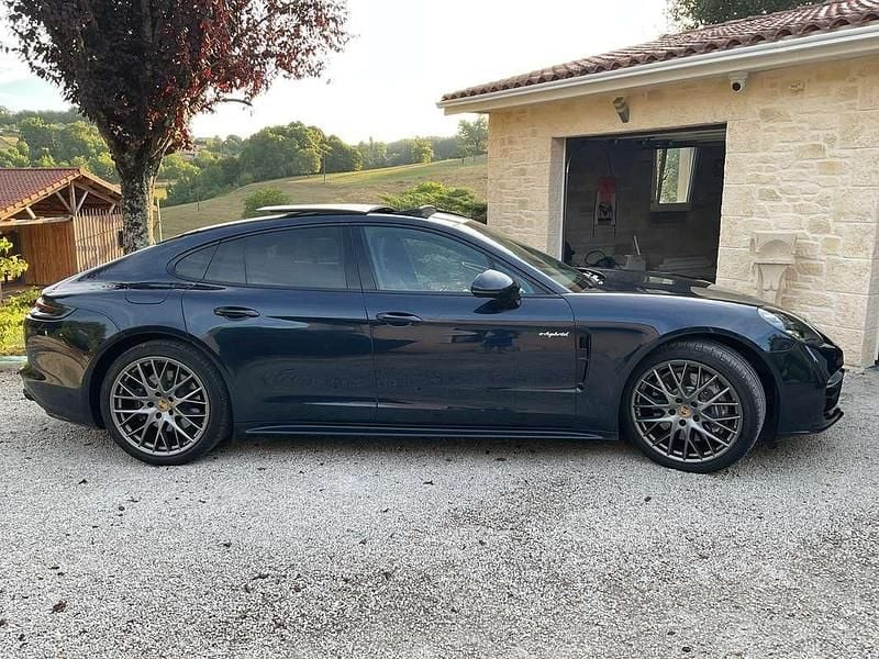 Occasion Porsche Panamera 462 ch (339 kW) 2018 Bleu Berline