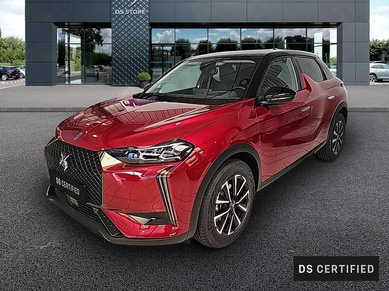 Rouge Utilisé 2024 DS Automobiles DS3 Bastille Citadine | 31 990 € - Image 1/4