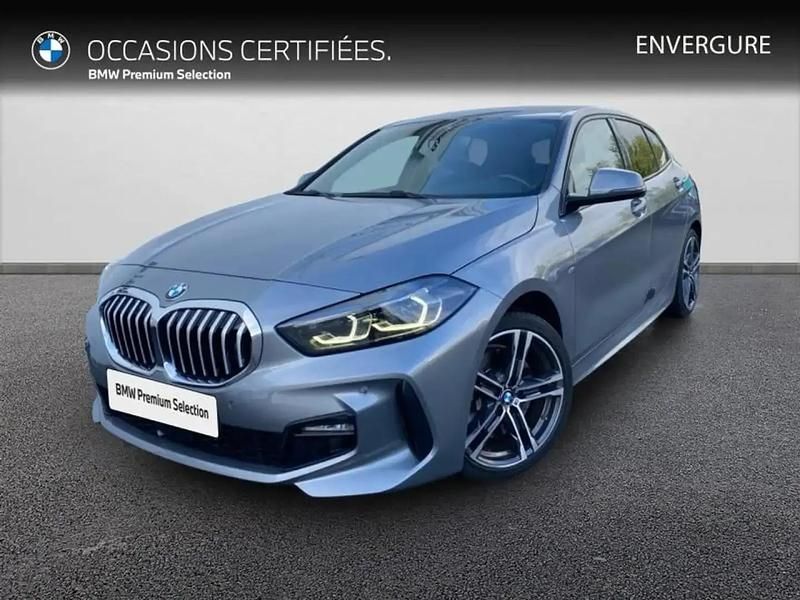Gris Utilisé 2022 BMW 120 M Sport Citadine | 29 980 € (Prix juste) - Image 1/4