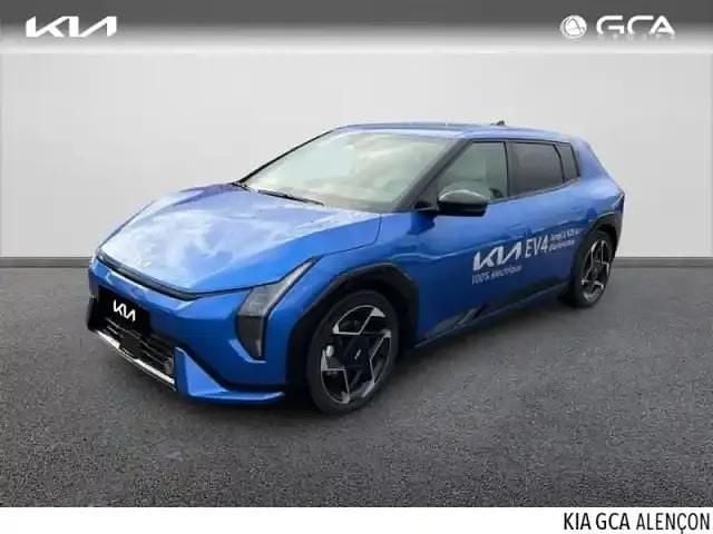 Bleu fusion (m) Occasion 2025 Kia EV4 GT-Line Berline | 35 990 € (Bon prix) - Image 1/4