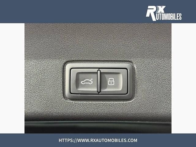 Nouvelle Audi Q3 Sportback Design 272 ch (200 kW) 2026 Gris daytona nacré SUV