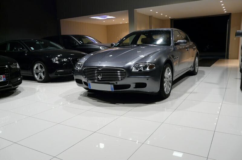 Gris Utilisé 2006 Maserati Quattroporte GT Berline | 29 900 € (Prix assez cher) - Image 1/4