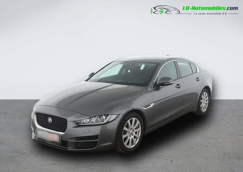 Utilisé 2019 Jaguar XE Berline | 26 100 € - Image 1/4