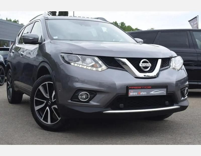 Gris Utilisé 2017 Nissan X-Trail N-Connecta SUV | 15 400 € (Prix assez cher) - Image 1/4