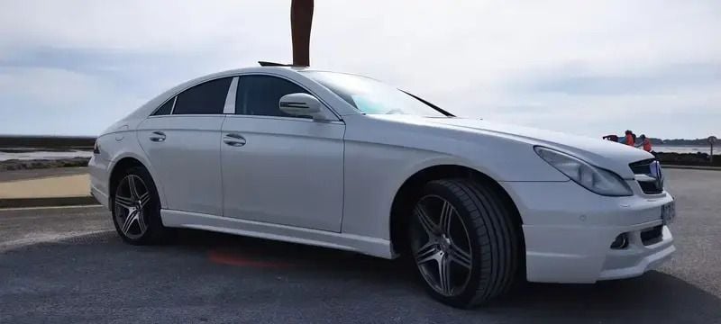 Blanc Utilisé 2008 Mercedes CLS55 AMG AMG Berline | 22 900 € - Image 1/4
