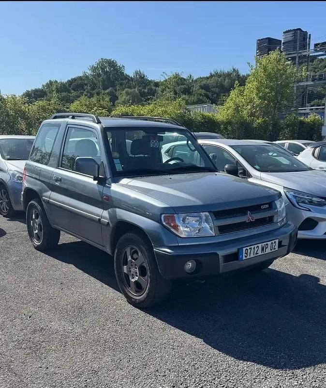 Utilisé 2001 Mitsubishi Pajero SUV | 8 500 € - Image 1/4