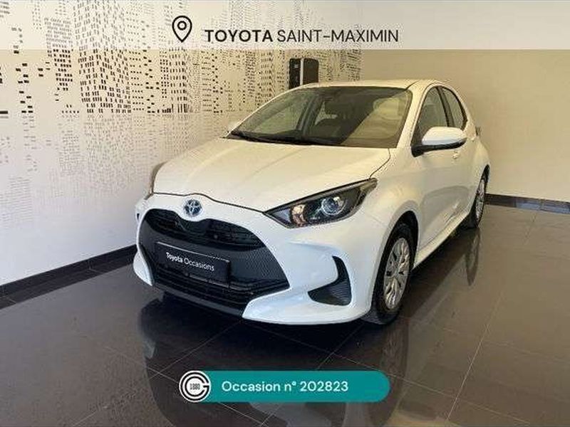 Utilisé 2023 Toyota Yaris Hybrid Berline | 19 390 € (Bon prix) - Image 1/1