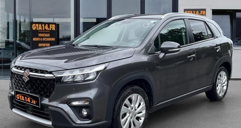 Occasion 2023 Suzuki SX4 | 19 990 € (Prix juste) - Image 1/4