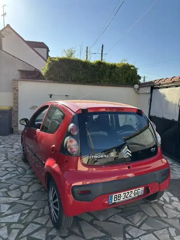 Image 2/4