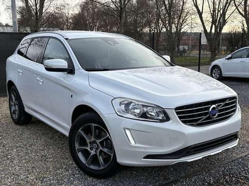 Occasion Volvo XC60 Ocean Race 136 ch (100 kW) 2015 Blanc SUV