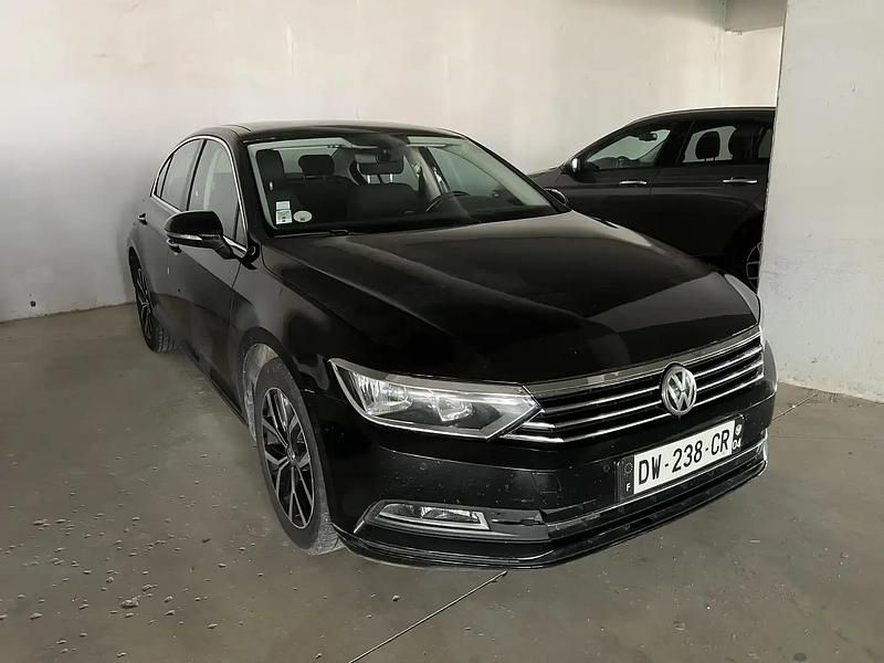 Utilisé 2015 VW Passat Business Berline | 11 000 € - Image 1/4