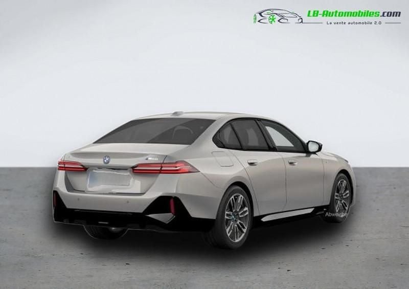 Utilisé 2024 BMW i5 Sport Line Berline | 78 300 € (Prix juste) - Image 1/2