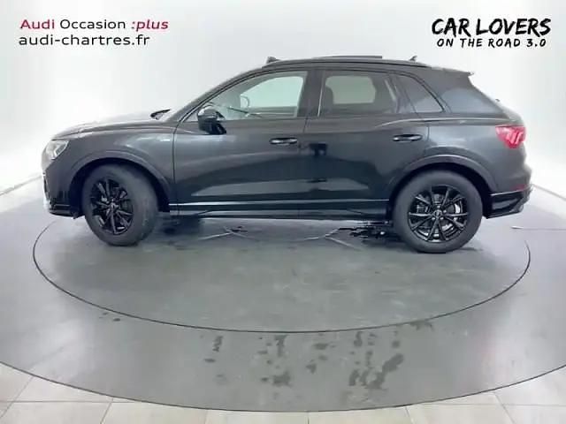Noir mythique métallisé Occasion 2025 Audi Q3 S-line plus SUV | 45 990 € (Prix juste) - Image 1/3