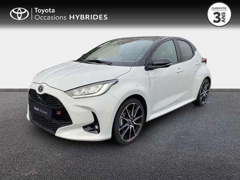 Occasion 2023 Toyota Yaris Hybrid Sport Berline | 24 800 € (Prix cher) - Image 1/1