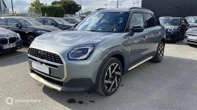 Vert Utilisé 2024 Mini Countryman Favoured SUV | 40 999 € - Image 1/4