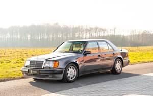 Occasion Mercedes E500 326 ch (239 kW) 1991 Gris Berline