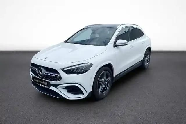 Blanc Utilisé 2024 Mercedes GLA200 SUV | 43 990 € (Prix assez cher) - Image 1/4