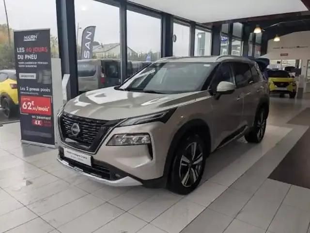 Gris odyssée métallisé Utilisé 2023 Nissan X-Trail Tekna SUV | 33 990 € (Prix cher) - Image 1/4
