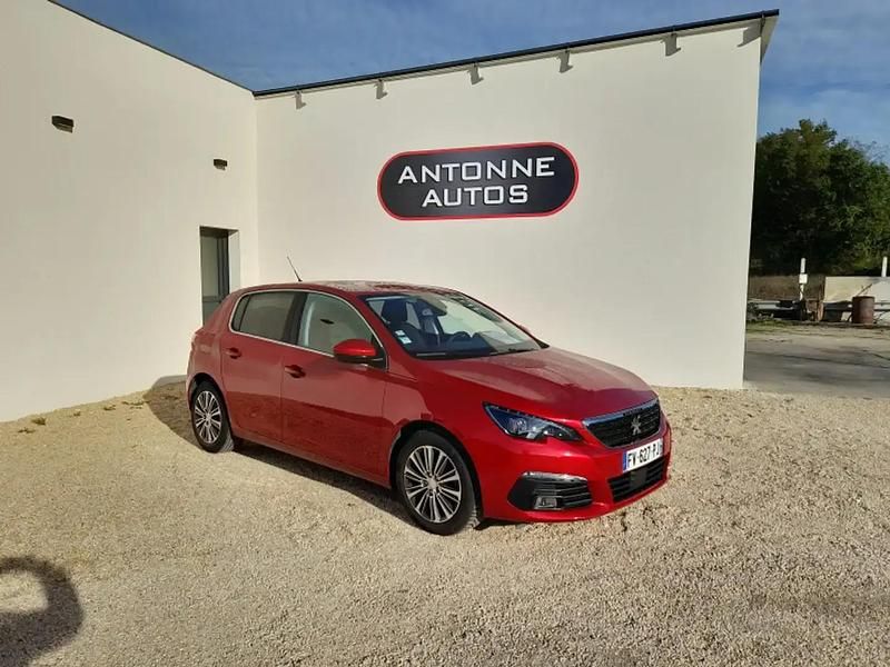 Rouge Occasion 2020 Peugeot 308 Allure Berline | 16 490 € (Prix juste) - Image 1/4