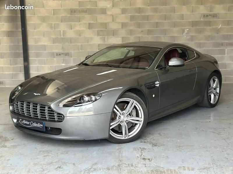 Gris Occasion 2010 Aston Martin V8 Coupé | 68 990 € - Image 1/4