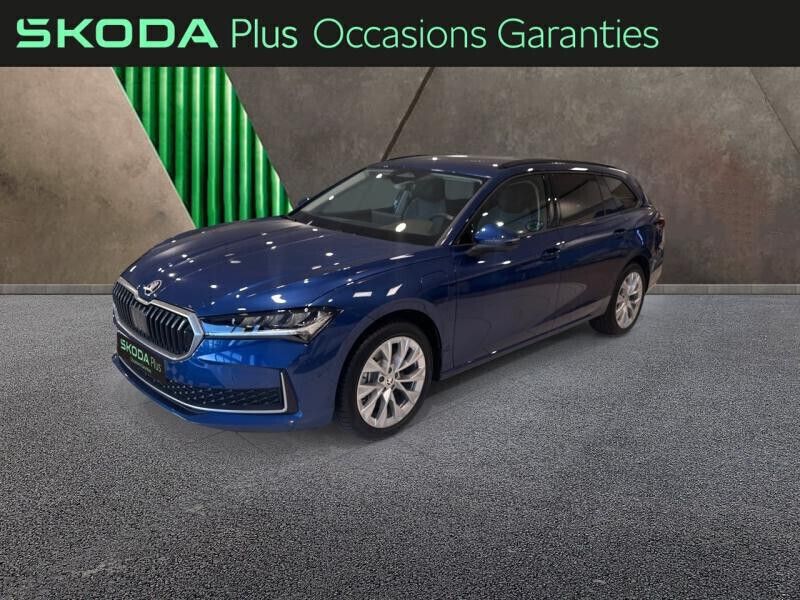 Utilisé 2024 Skoda Superb Selection Break | 39 990 € - Image 1/4