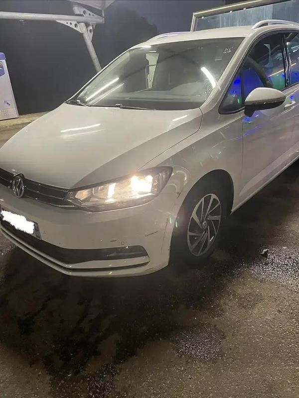 Occasion 2017 VW Touran Sound Monospace | 11 990 € (Prix juste) - Image 1/4