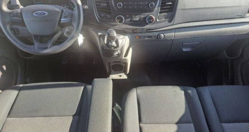 Image 3/4