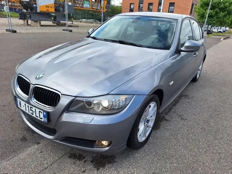 Gris Utilisé 2011 BMW 316 Comfort Edition Berline | 8 800 € - Image 1/4