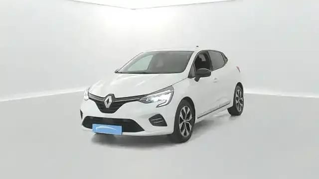 Glacier Occasion 2023 Renault Clio V Berline | 15 100 € (Prix juste) - Image 1/4