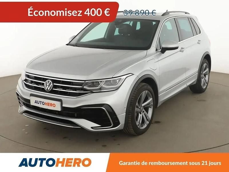 Gris Utilisé 2023 VW Tiguan R-line SUV | 39 490 € (Prix assez cher) - Image 1/2