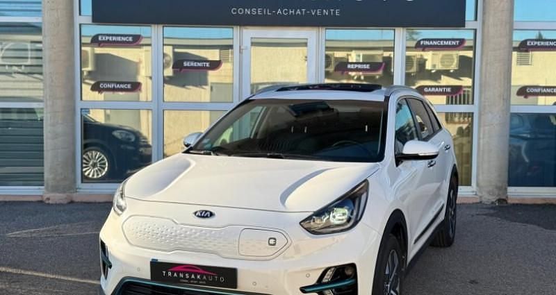 Blanc Occasion 2020 Kia e-Niro Premium SUV | 18 490 € (Prix juste) - Image 1/4