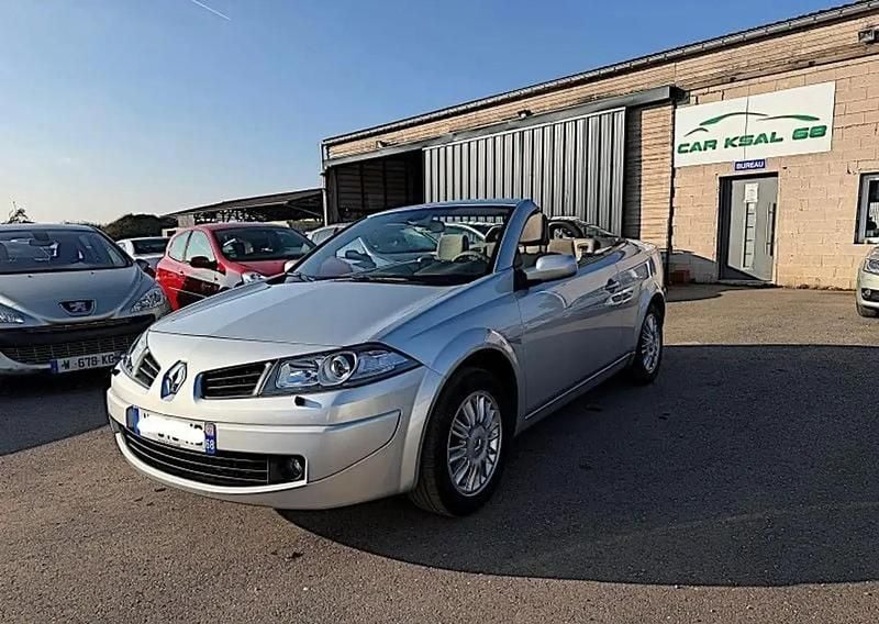 Gris Occasion 2007 Renault Mégane II Privilege Cabriolet | 3 999 € - Image 1/4
